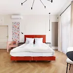 Hetman Main Square Apartments